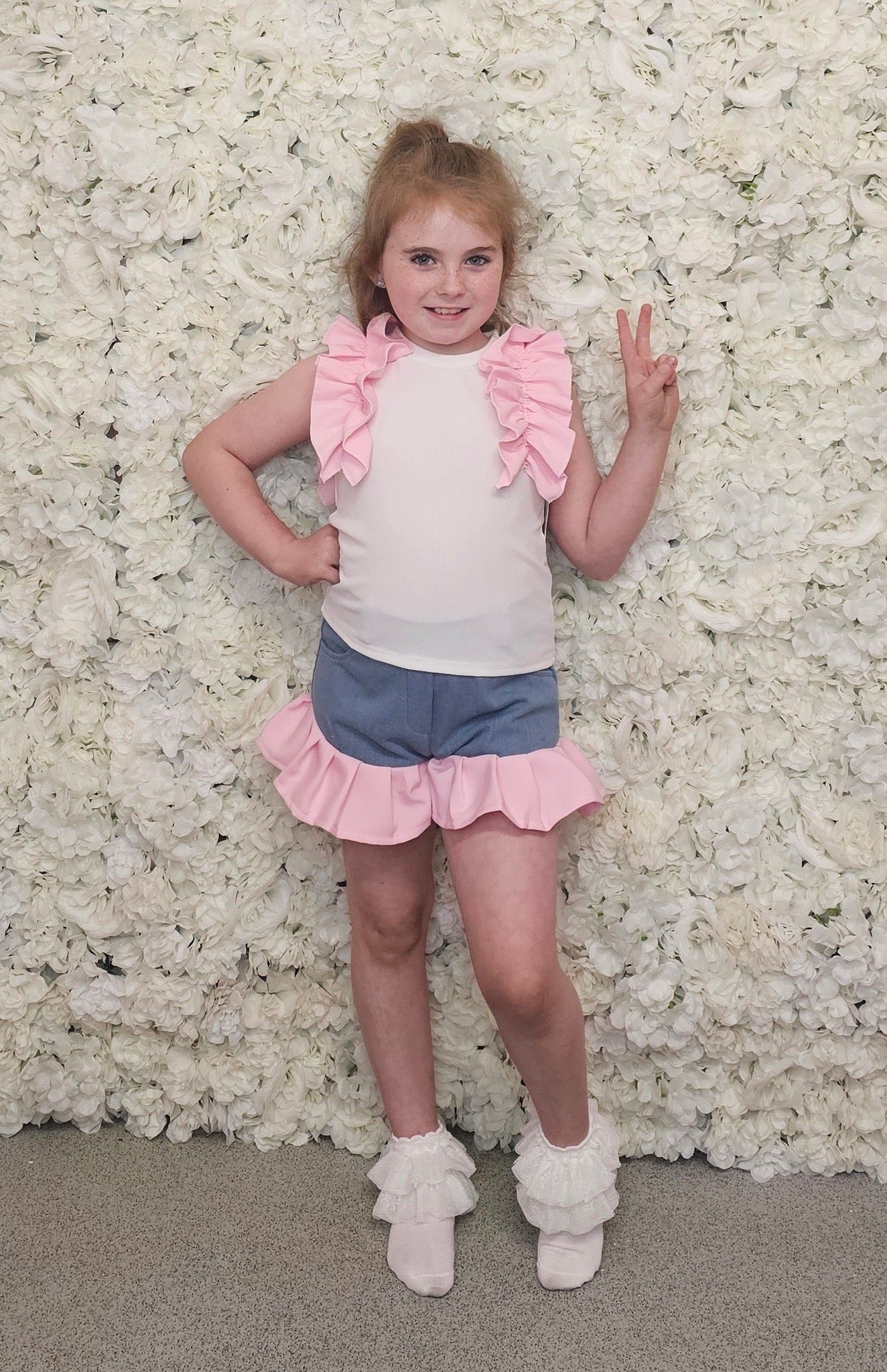 Girls ruffle short set